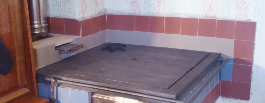 Malý akumulačný sporák, recyklát 2